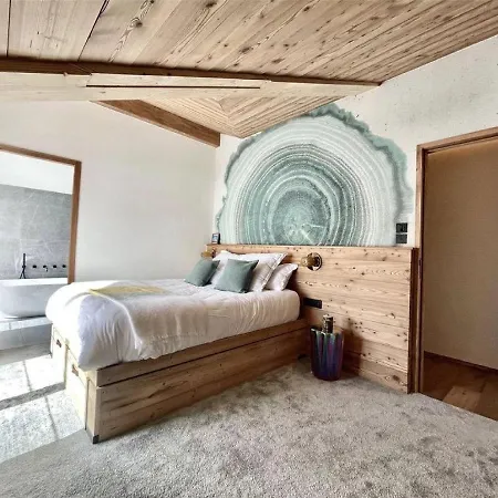 別荘 Spacious 4-bedroom Retreat In The Heart Of Aosta Valley